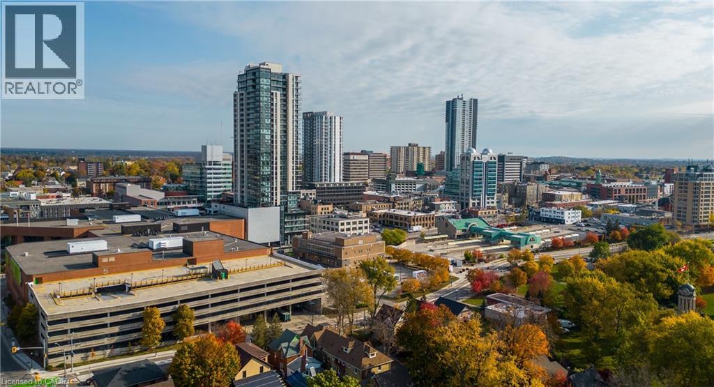 #201 60 CHARLES Street W - 35