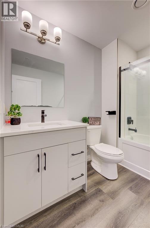 #201 60 CHARLES Street W - 20