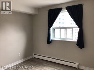 #904 81 CHARLTON Avenue E - 10