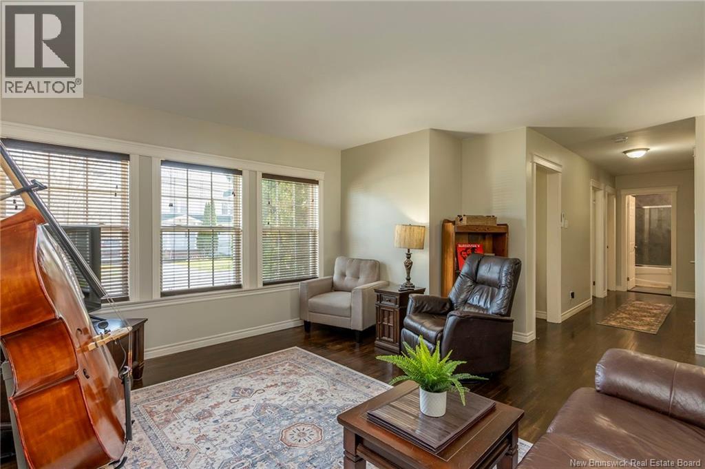 42 Stewart Avenue - 14