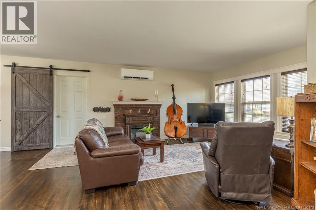 42 Stewart Avenue - 16