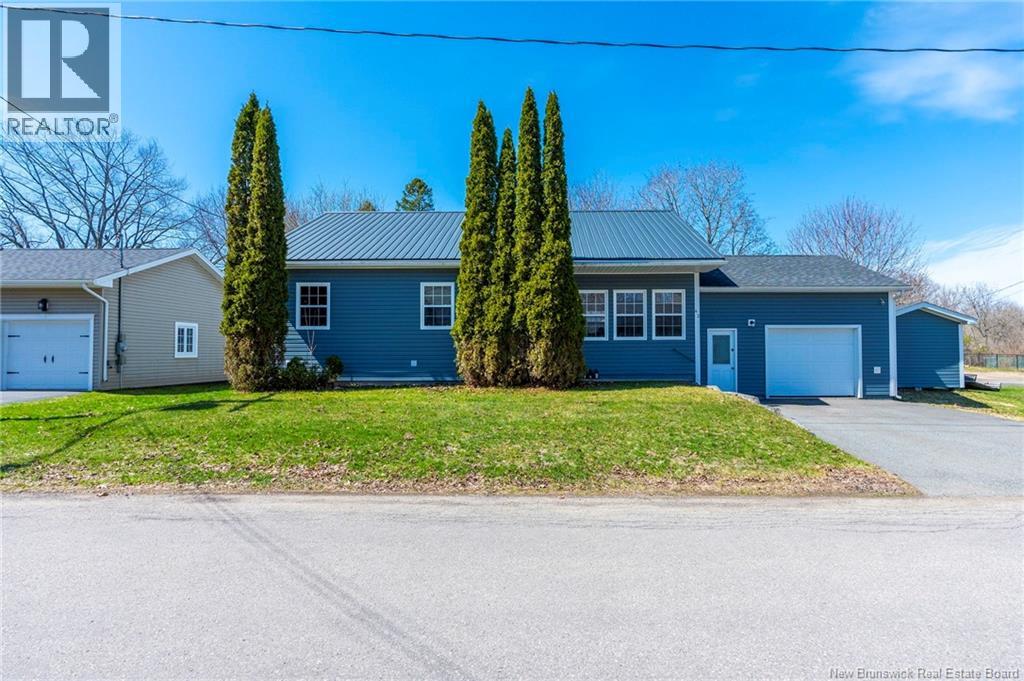 42 Stewart Avenue - Image 2