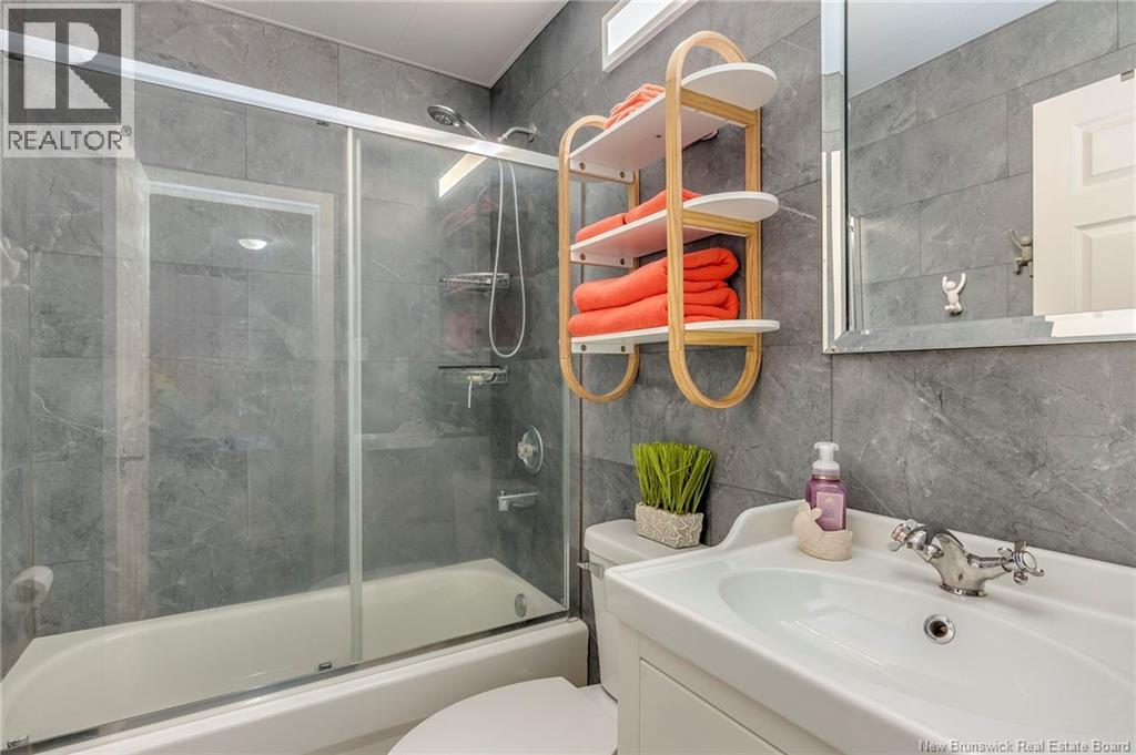 42 Stewart Avenue - 30