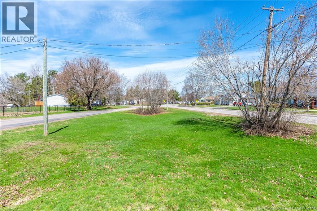 42 Stewart Avenue - 35
