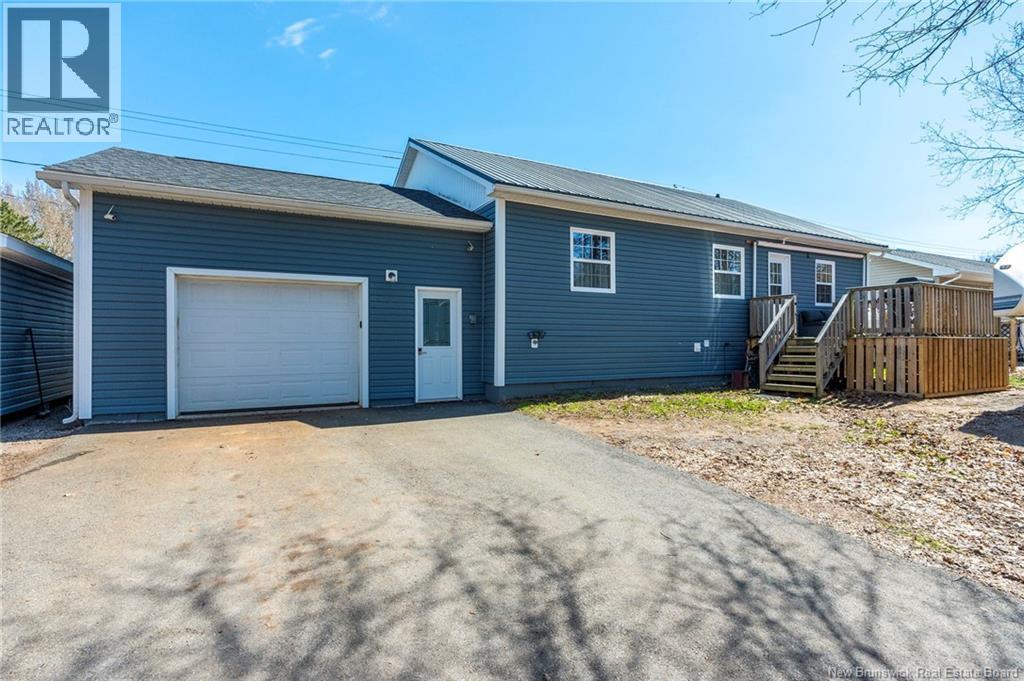42 Stewart Avenue - 47