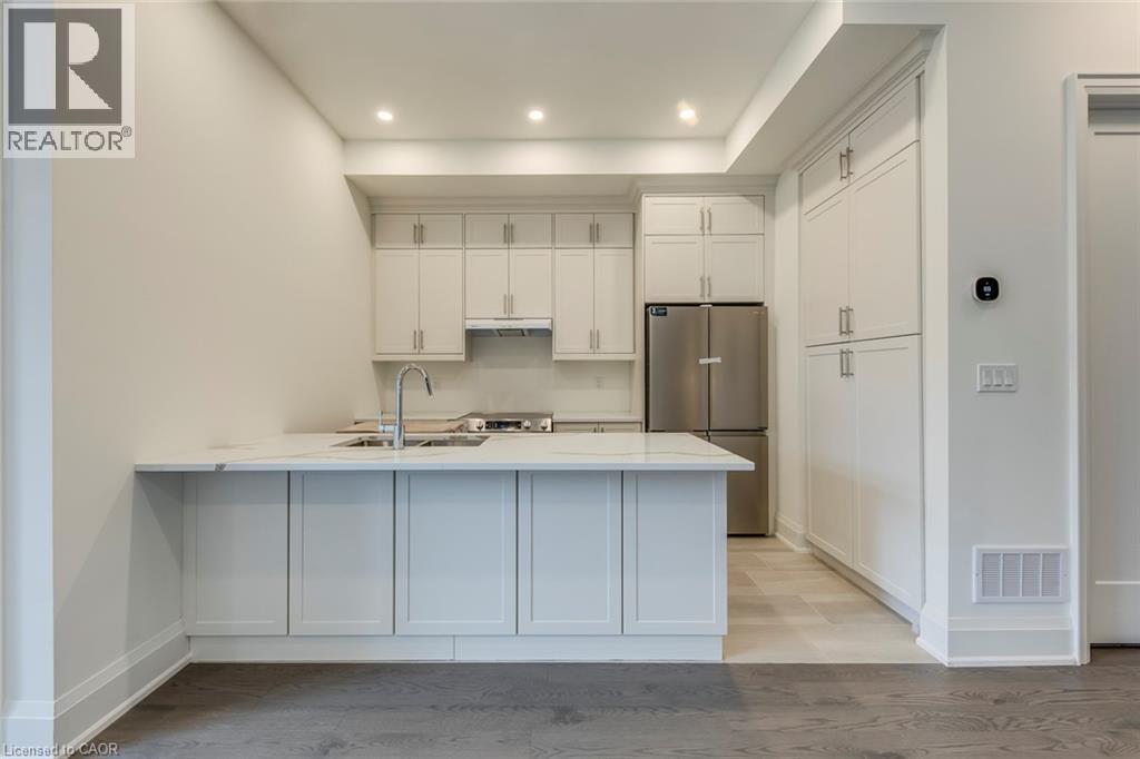 3323 AZAM Way, Oakville, Ontario, L6M5S3 — Photo 14