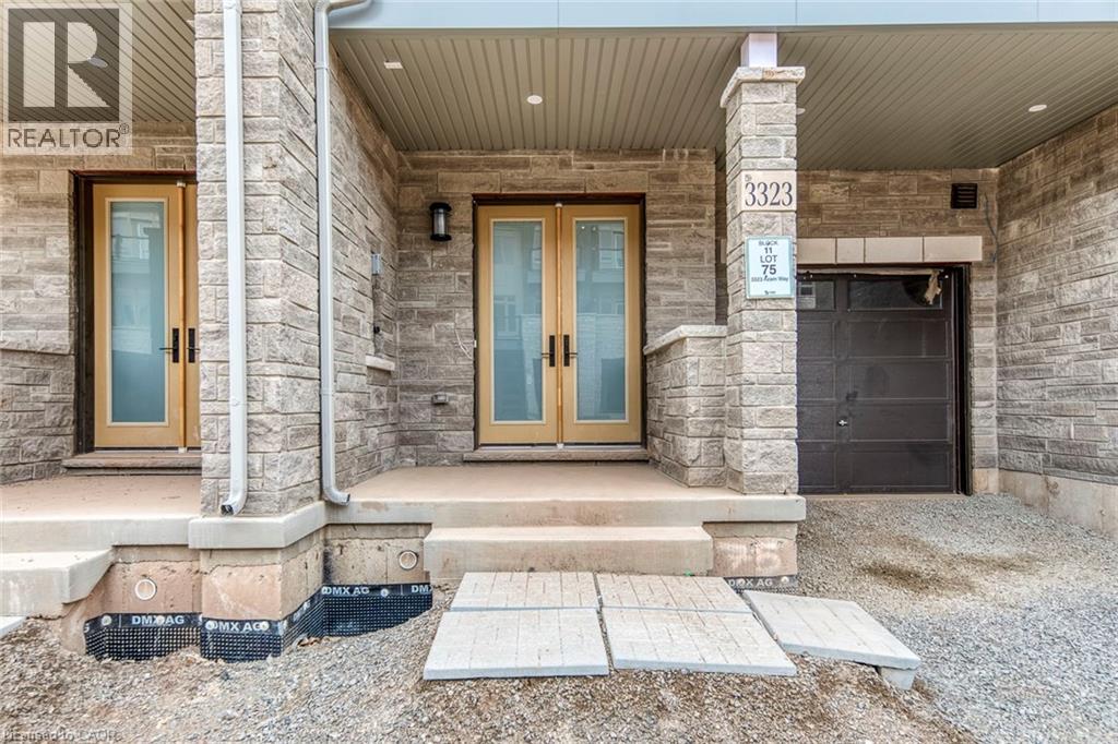 3323 AZAM Way, Oakville, Ontario, L6M5S3 — Photo 3