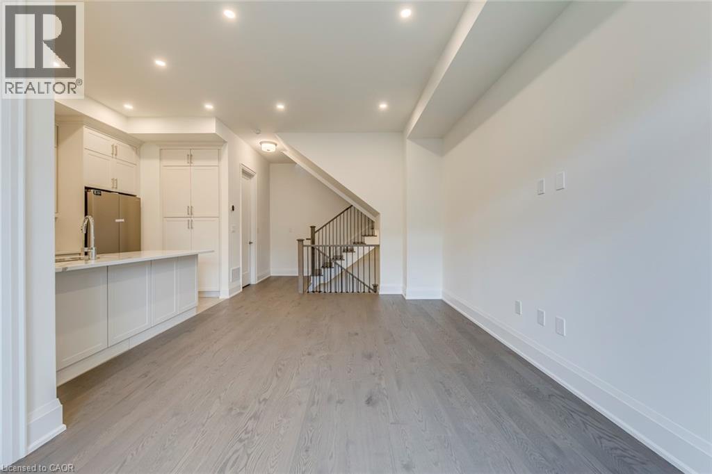 3323 AZAM Way, Oakville, Ontario, L6M5S3 — Photo 12