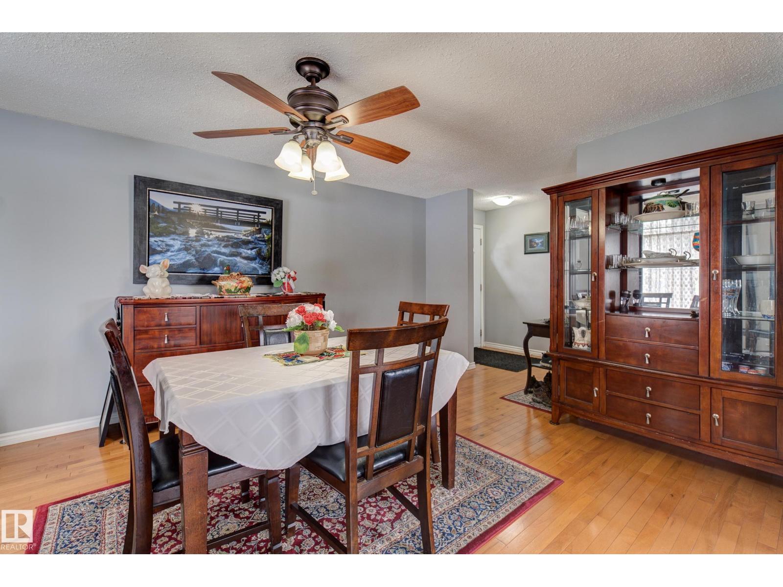 4823 10 AV NW - 8