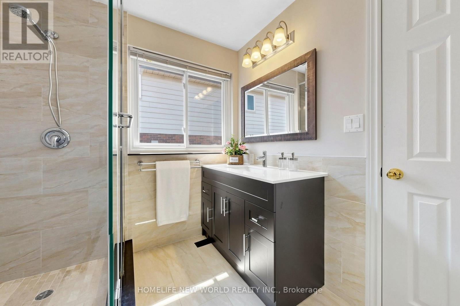 10 HINES DRIVE - 22
