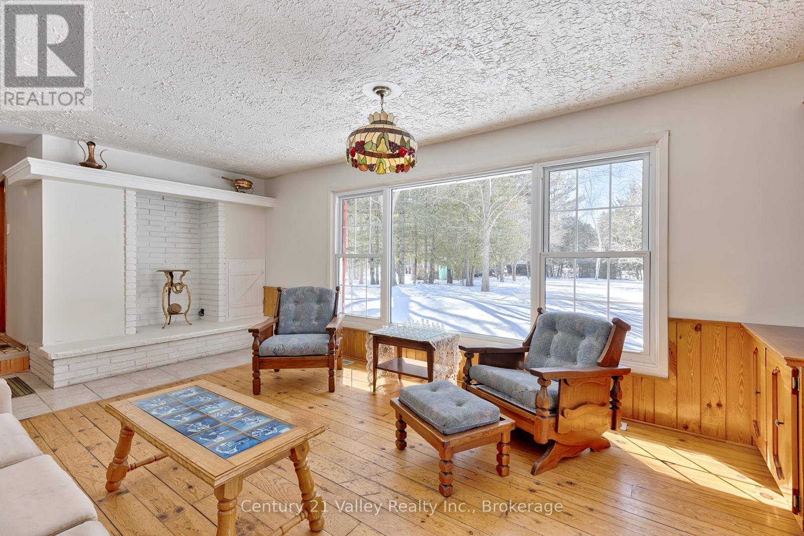 775 PINEGROVE CRESCENT - 21