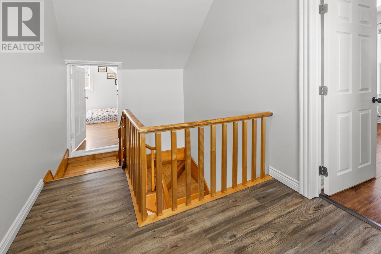5663 St Peters Road - 23