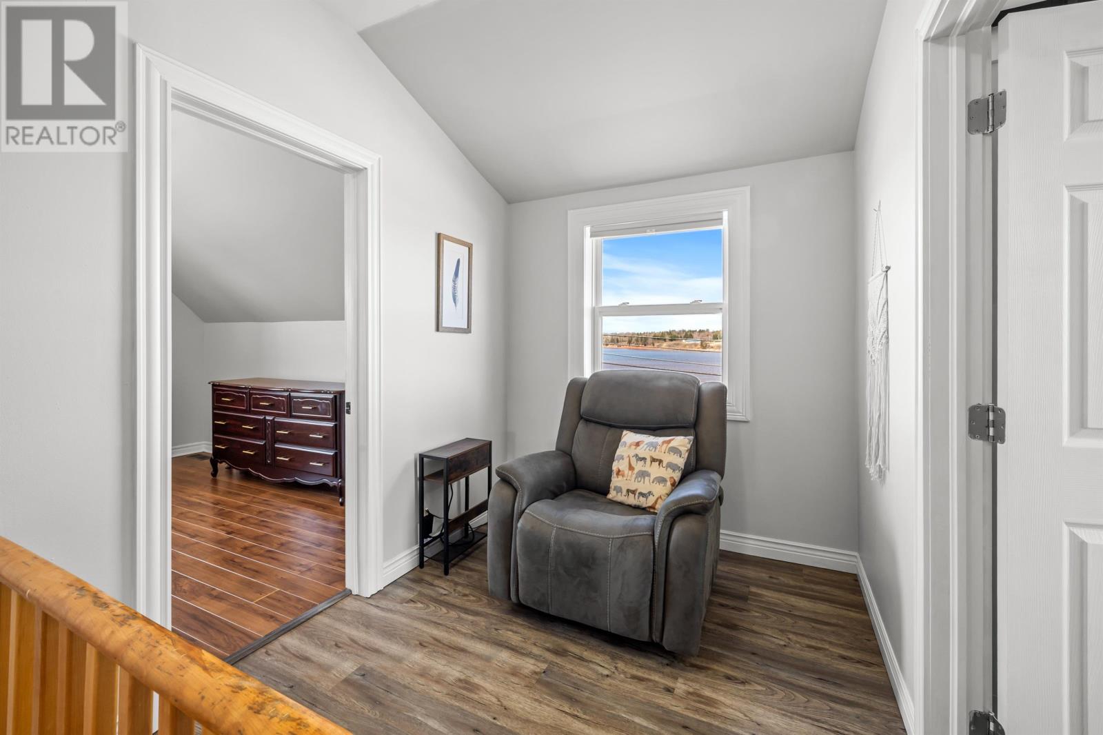 5663 St Peters Road - 24