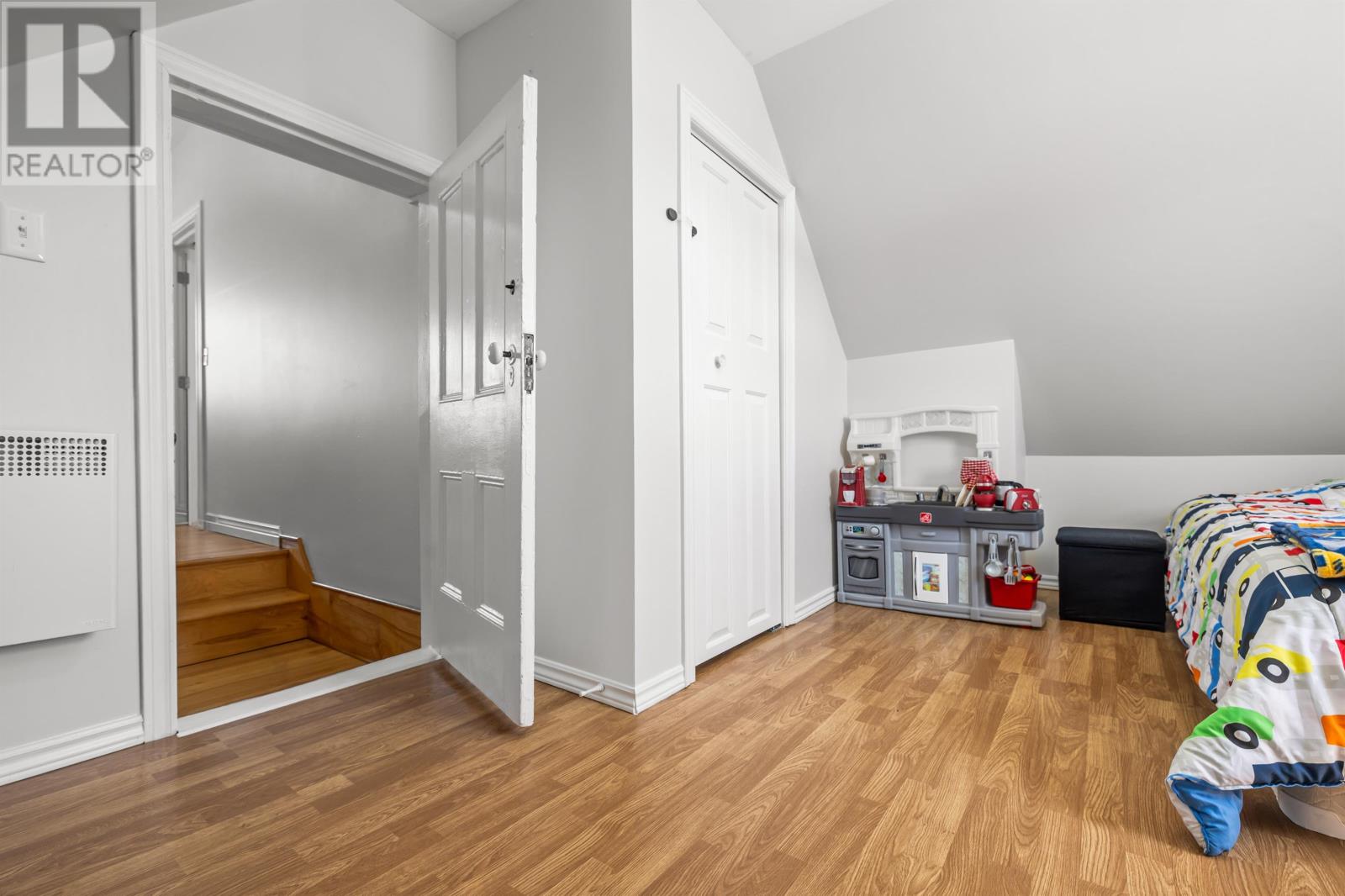 5663 St Peters Road - 30