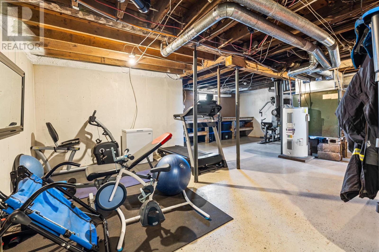 5663 St Peters Road - 33