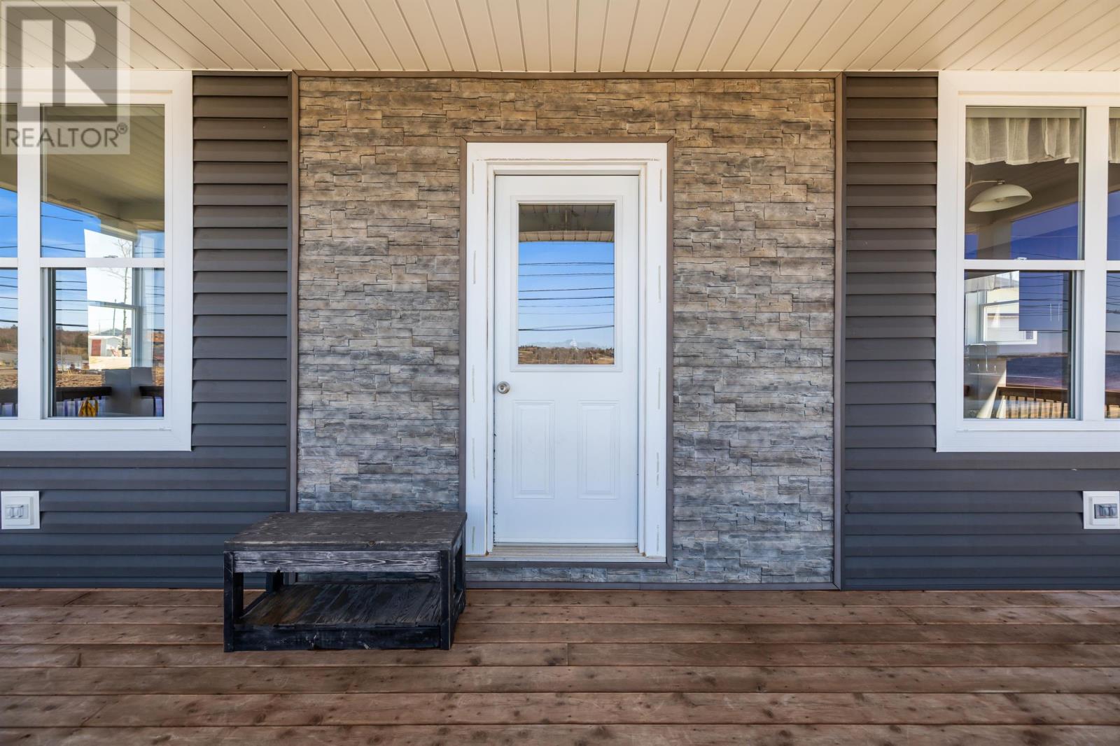 5663 St Peters Road - 8