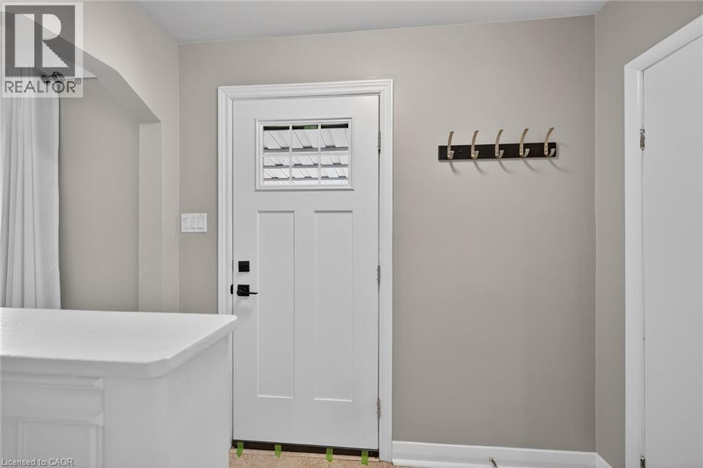 365 EAST 18TH Street, Hamilton, Ontario, L9A4P7 — Photo 9