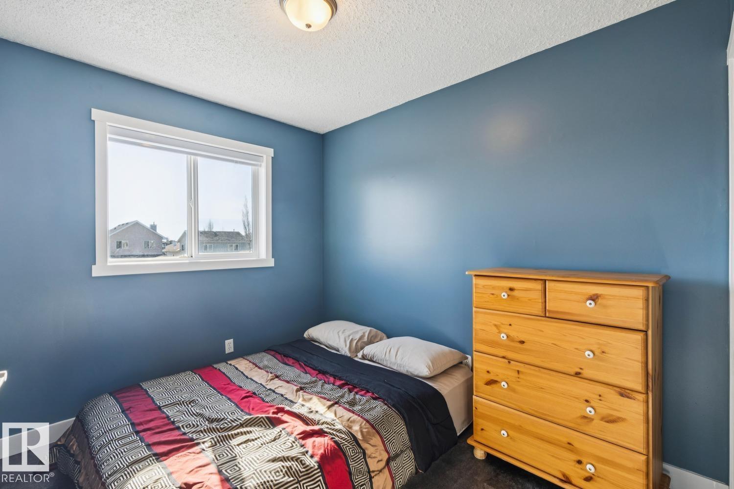 15043 132 ST NW, Edmonton