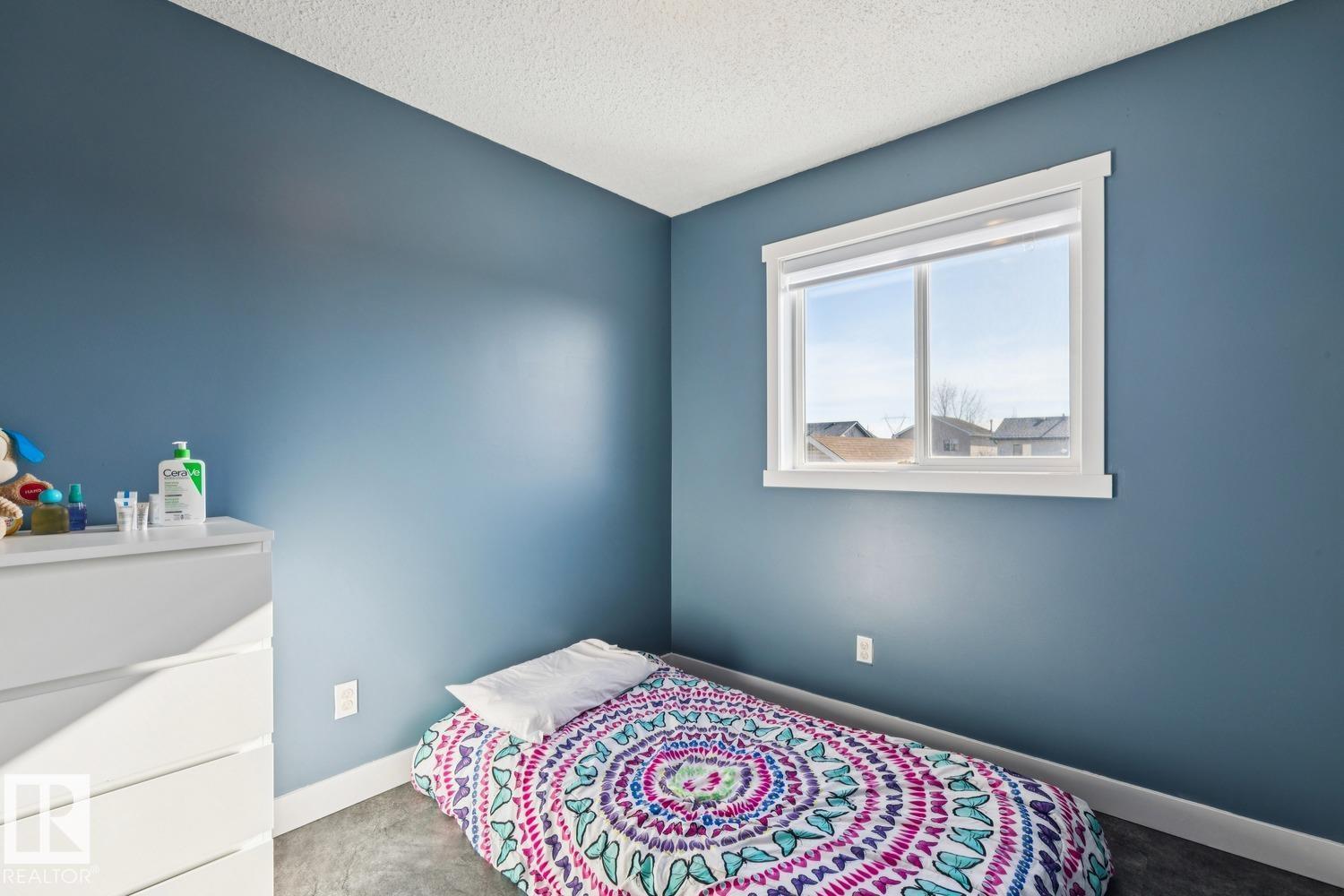 15043 132 ST NW, Edmonton