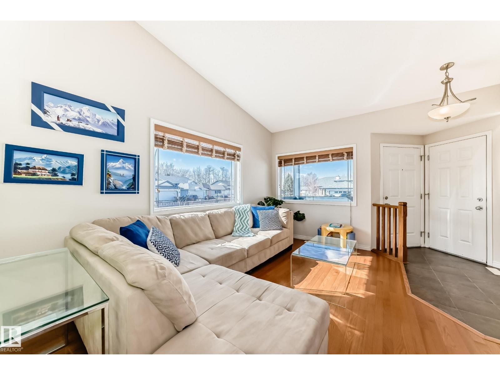 64 LA COSTA FAIRWAY CL, Stony Plain