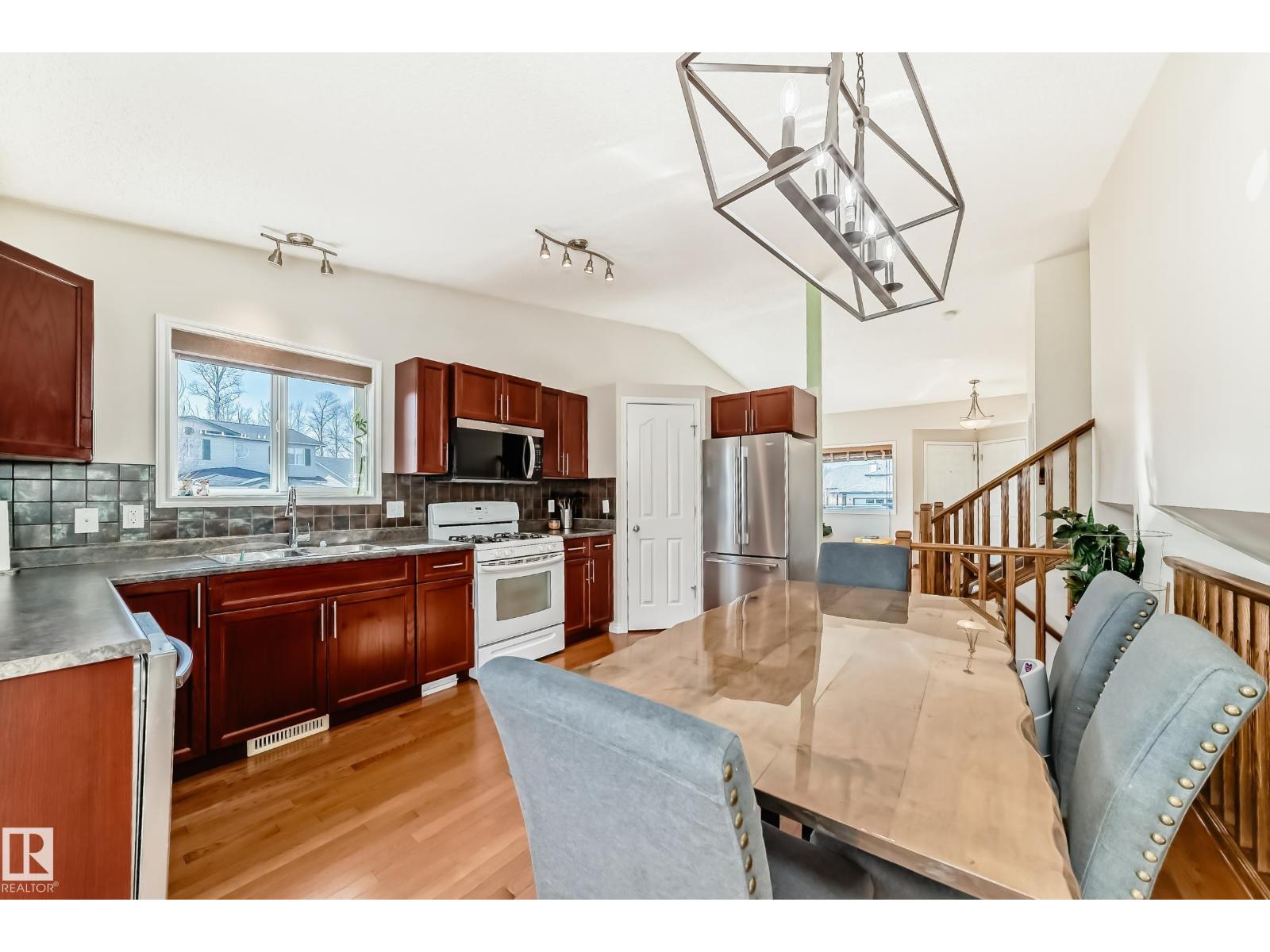 64 LA COSTA FAIRWAY CL, Stony Plain