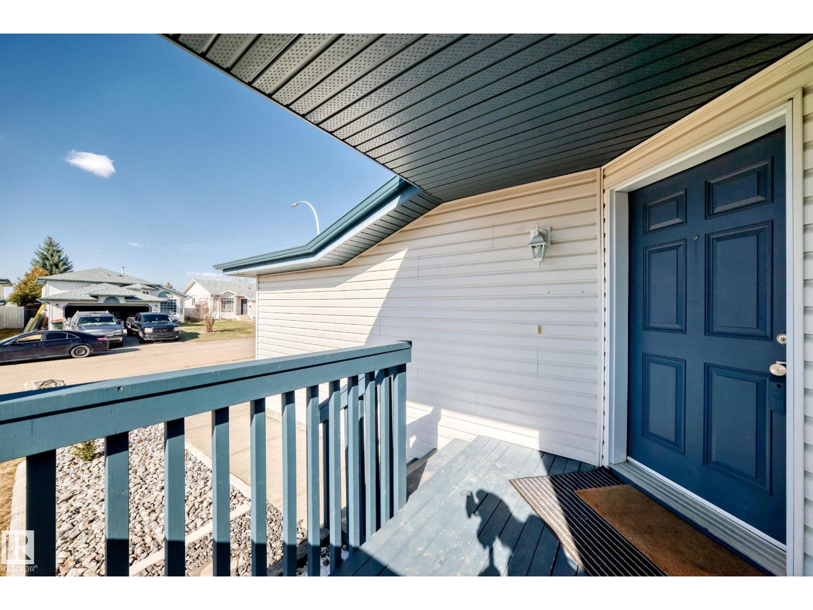 64 LA COSTA FAIRWAY CL, Stony Plain