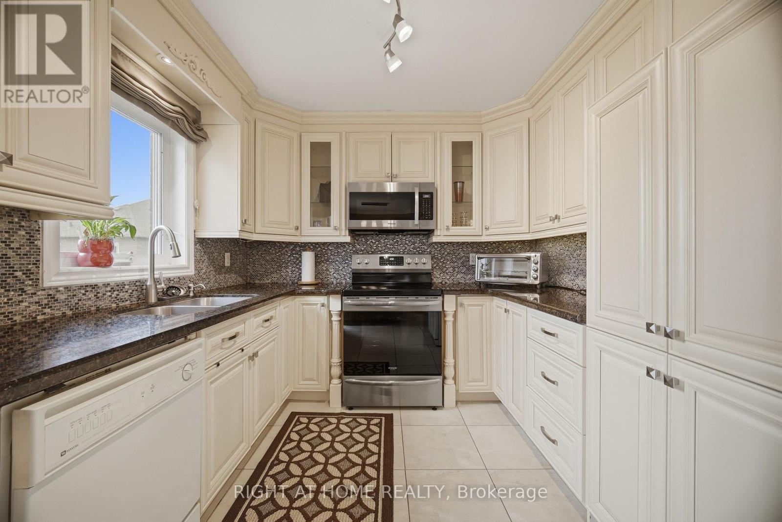 6113 MAPLE GATE CIRCLE - 13