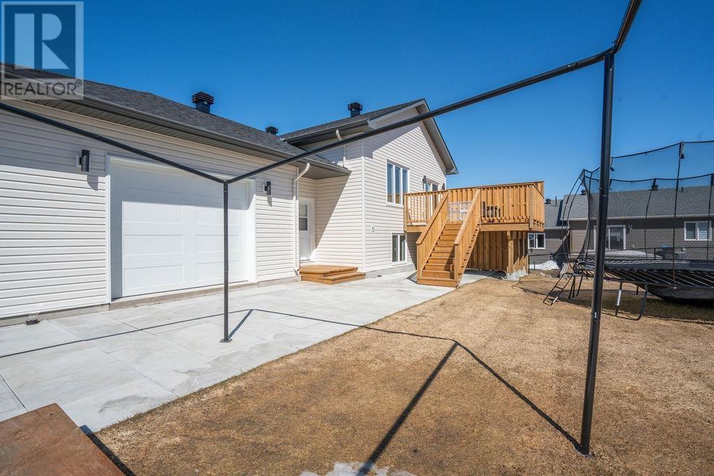 3 Memorial AVE, Sault Ste. Marie, Ontario, P6B0G2 — Photo 8