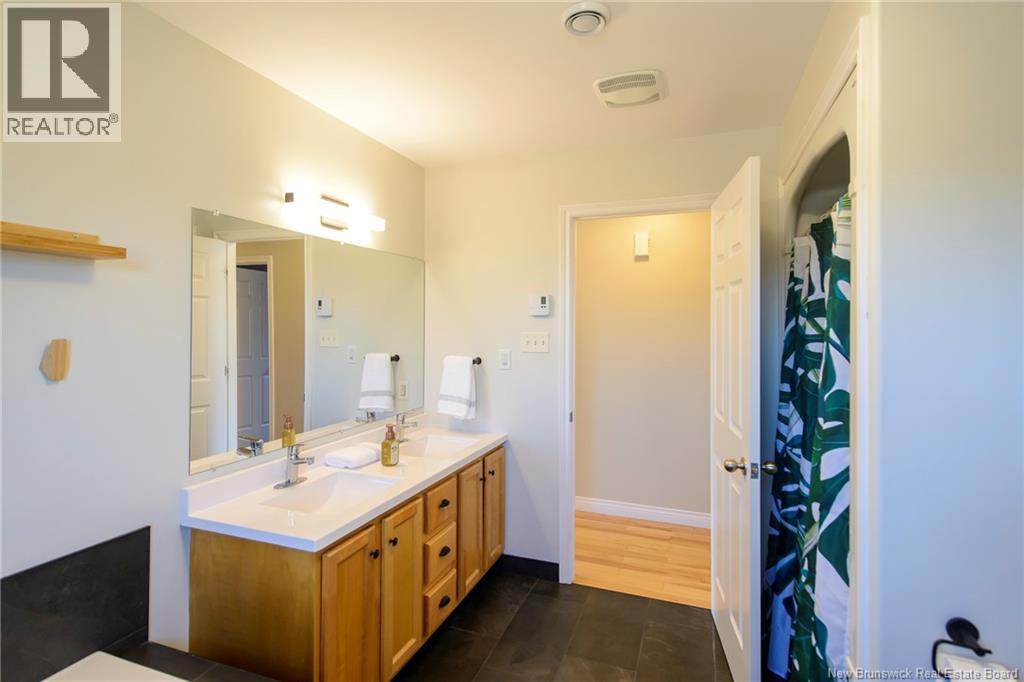 56 Chelsea Drive - 16