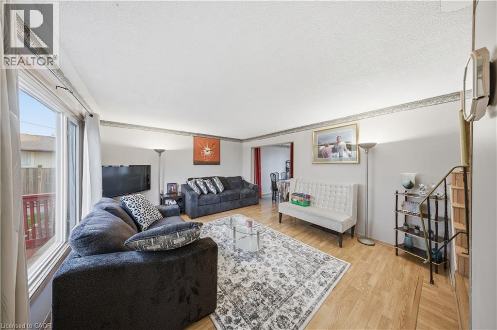 116 GAINSBOROUGH Road - 6