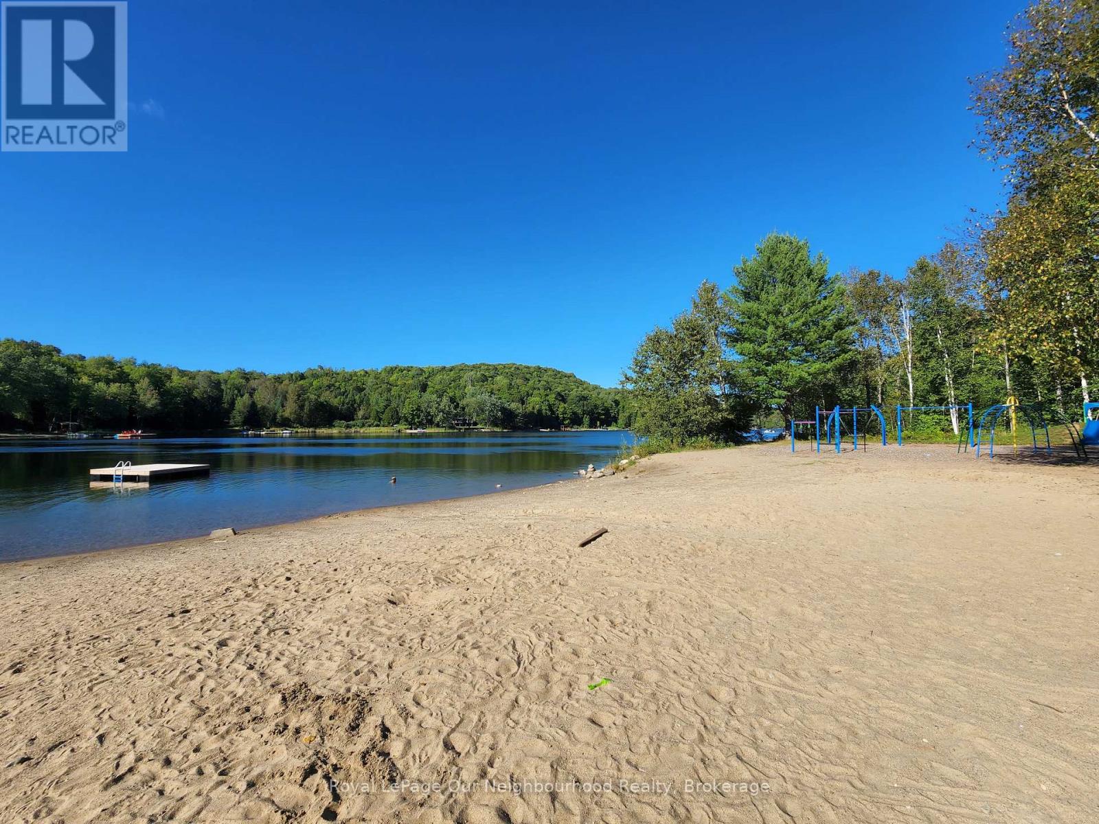 1042 SKI RIDGE TRAIL - 38