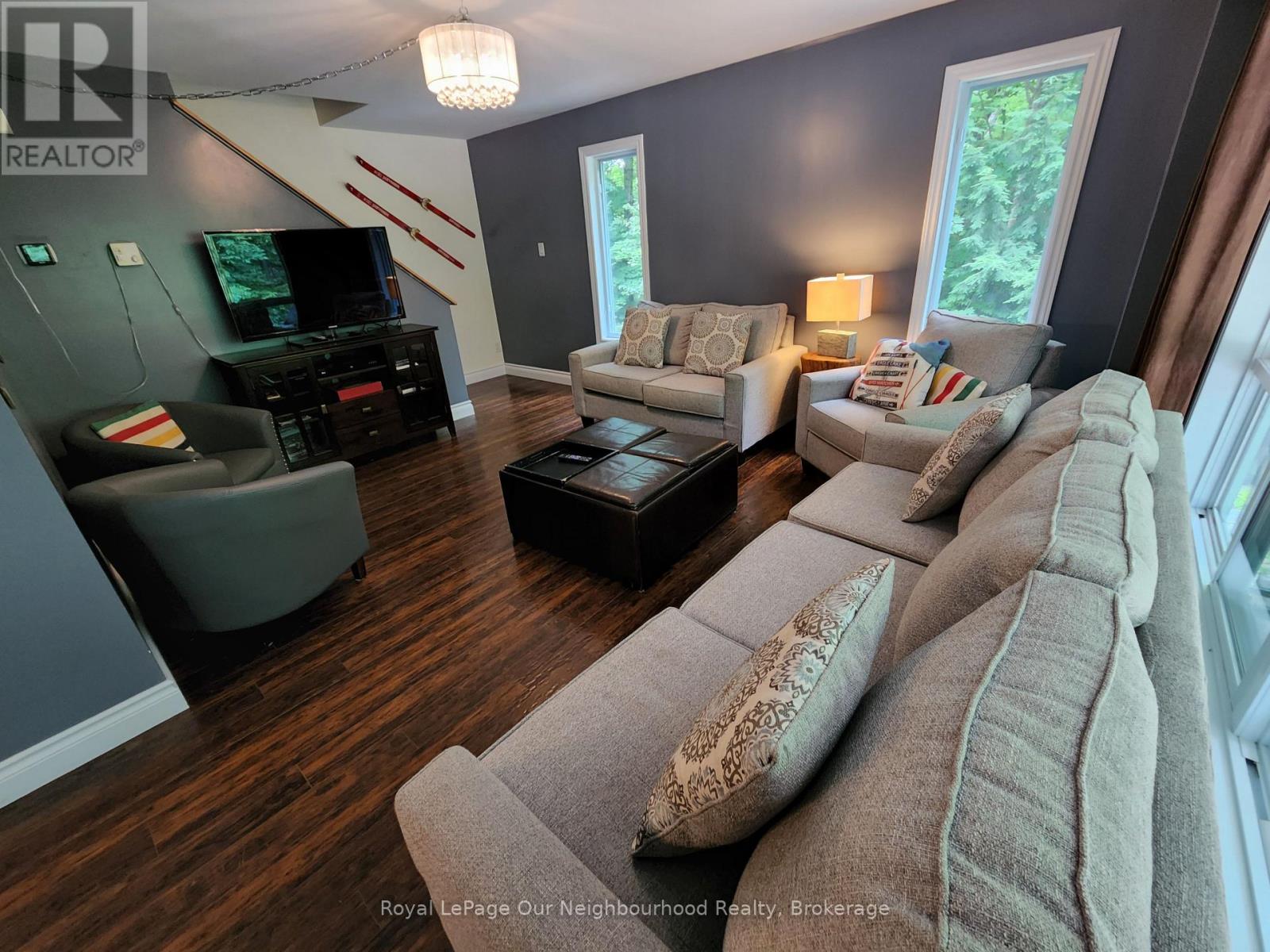 1042 SKI RIDGE TRAIL - 8
