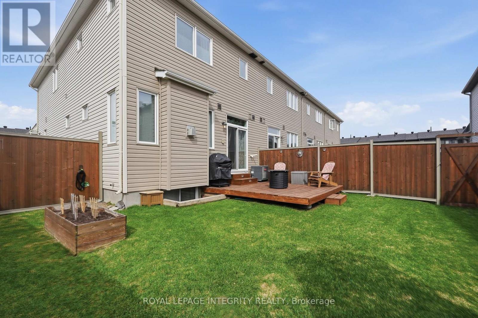 208 MOUNTAIN SORREL WAY - 34