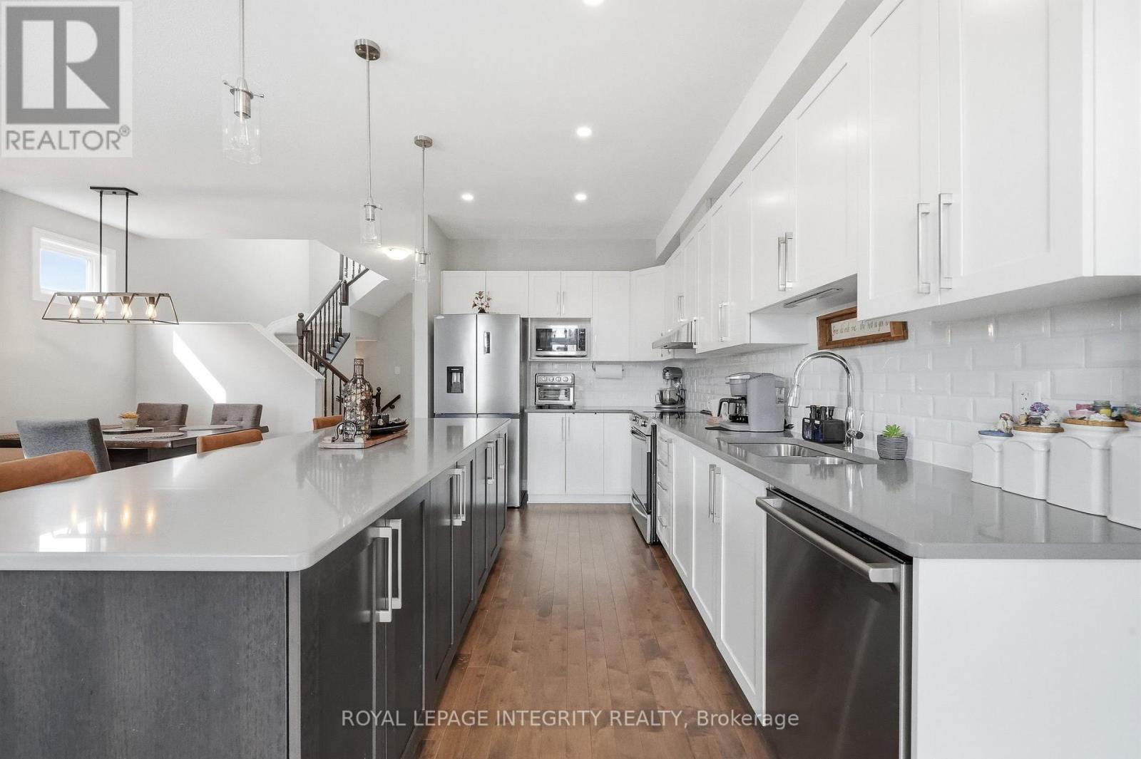 208 MOUNTAIN SORREL WAY - 6