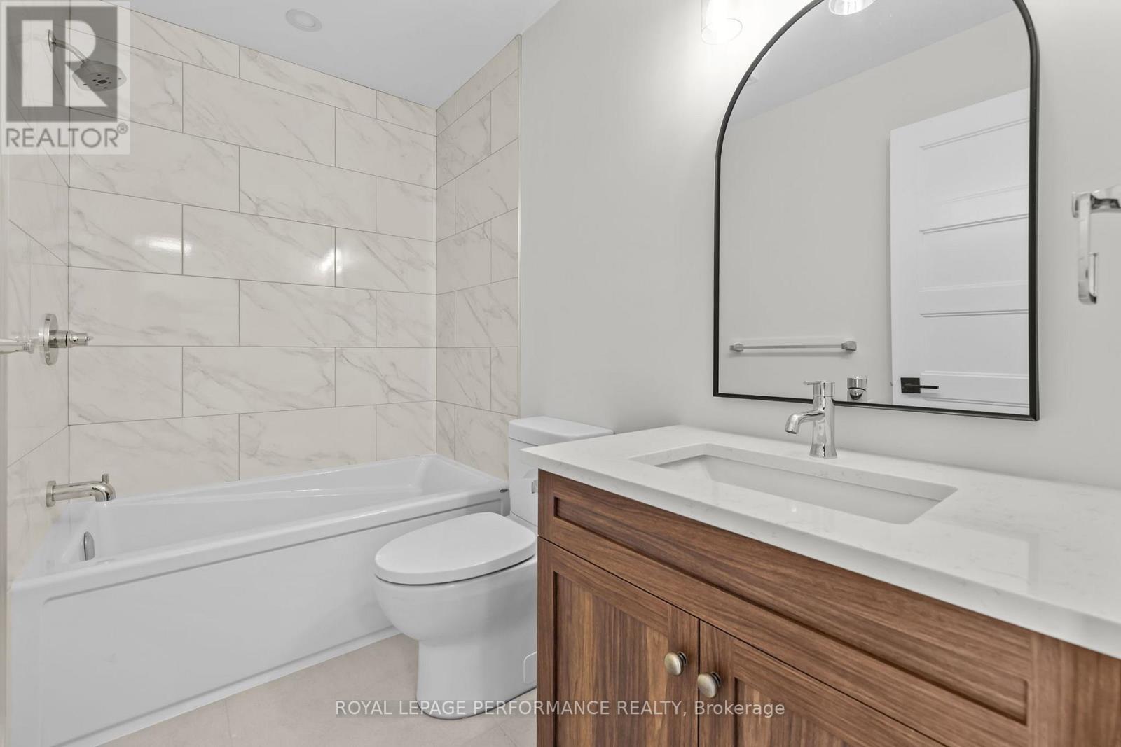 86 MILLE ROCHES ROAD - 24