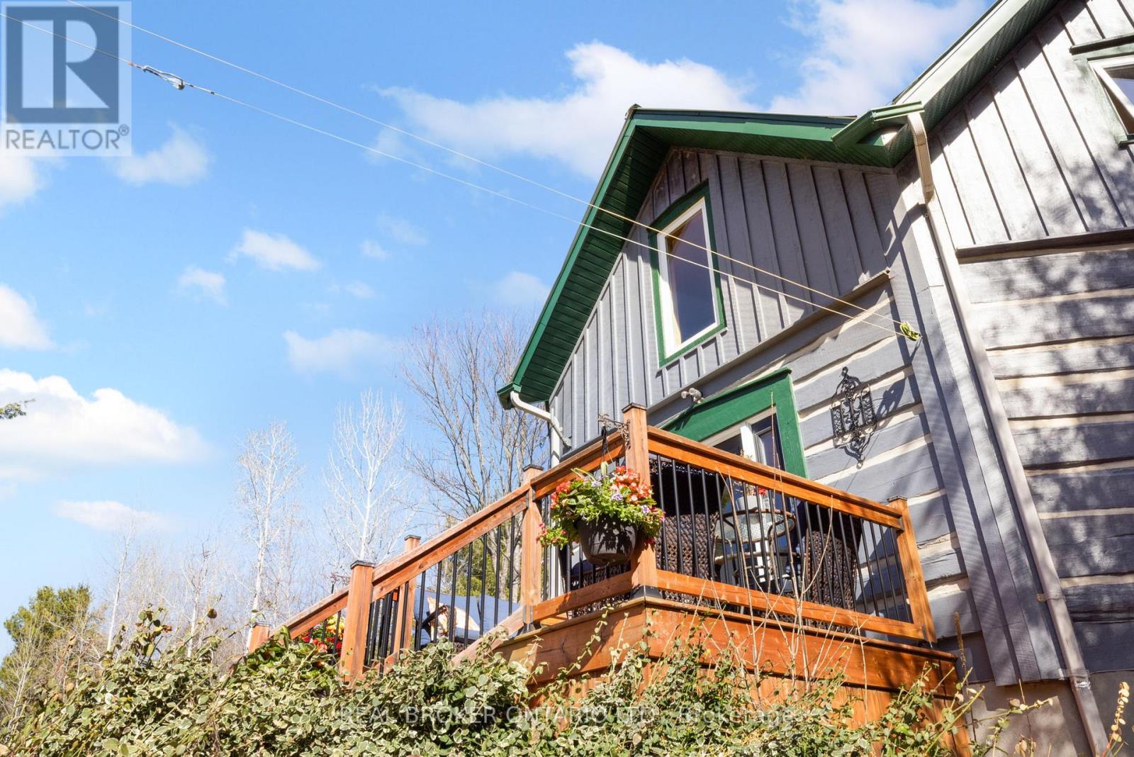 2538 DARLING ROAD - Image 3