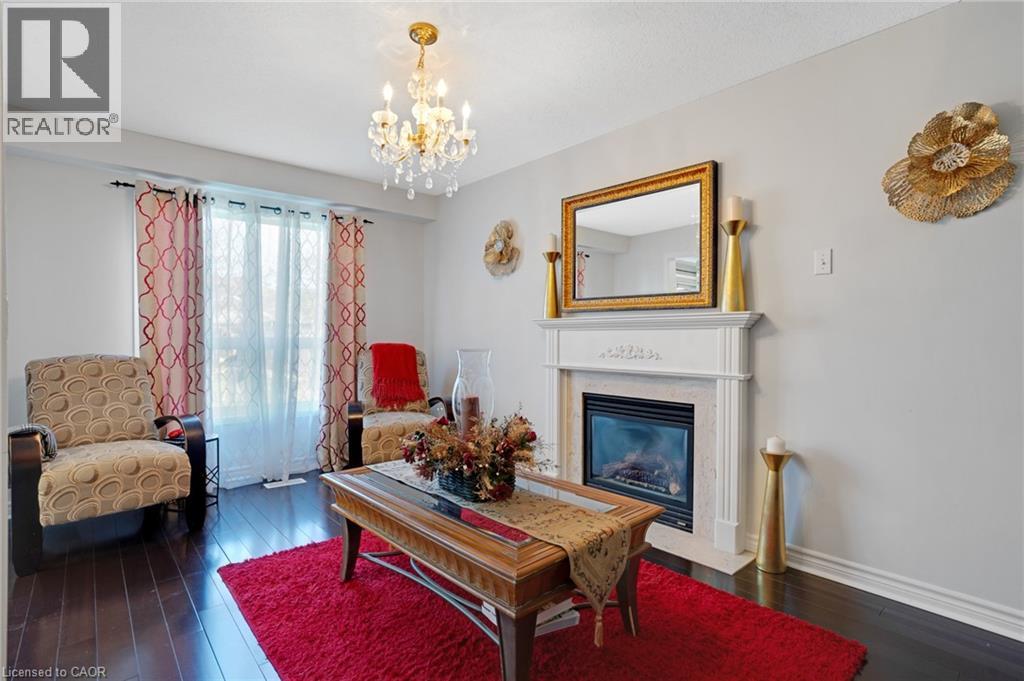 47 DRINKWATER Drive, Cambridge, Ontario, N1P1E4 — Photo 13