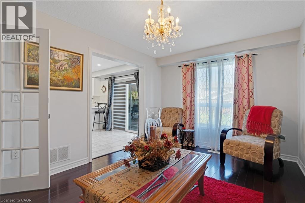 47 DRINKWATER Drive, Cambridge, Ontario, N1P1E4 — Photo 14