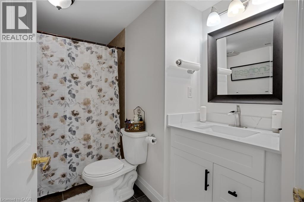 47 DRINKWATER Drive, Cambridge, Ontario, N1P1E4 — Photo 33
