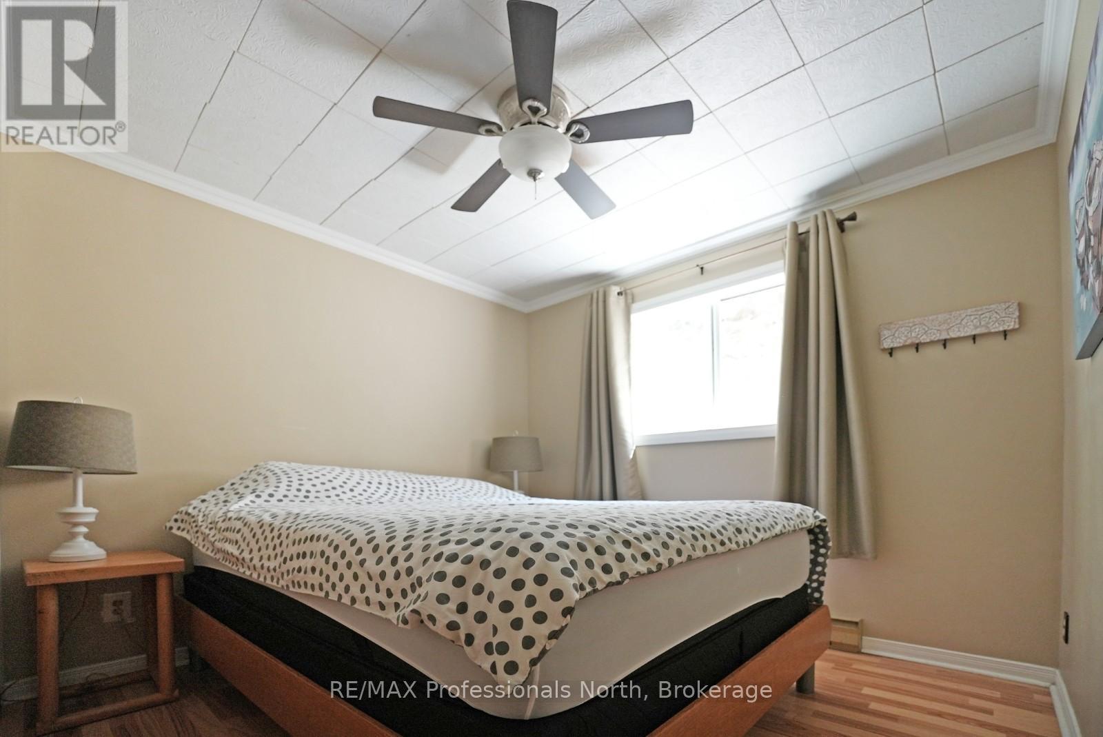 1017 DUNN ROAD - 11