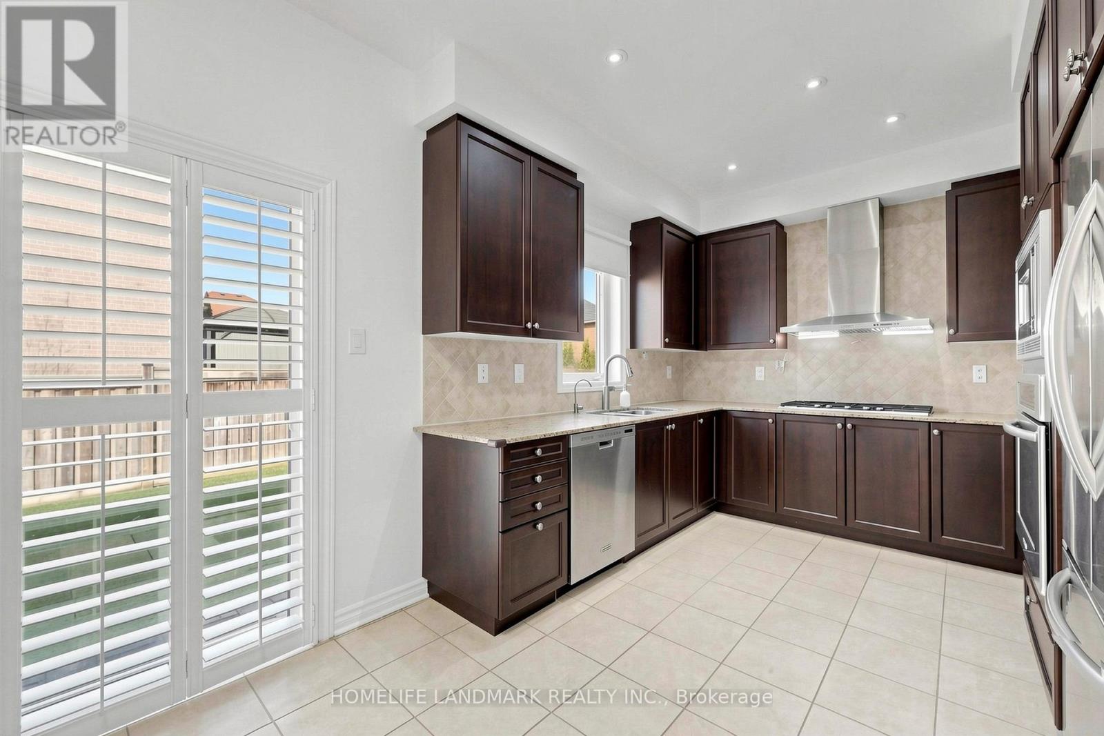 4 MERTON STREET, Richmond Hill (Oak Ridges), Ontario, L4E2Z2 — Photo 12