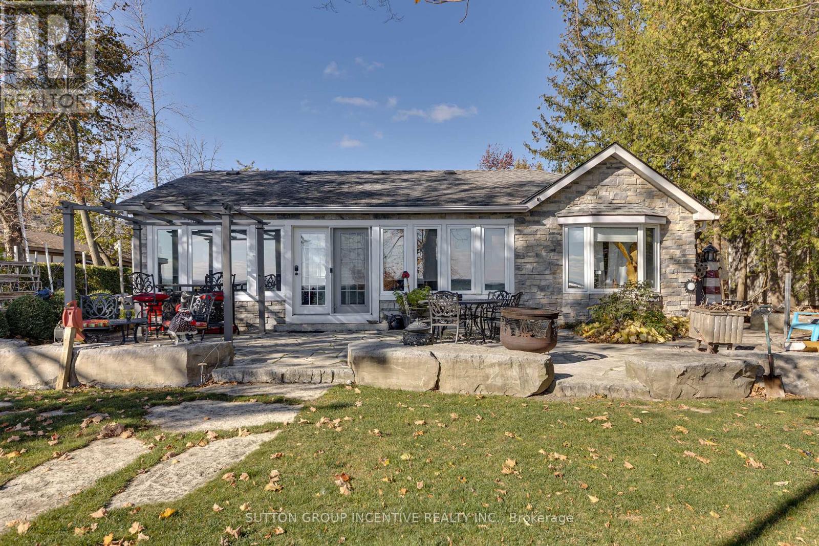 131 MINNETONKA ROAD - 3