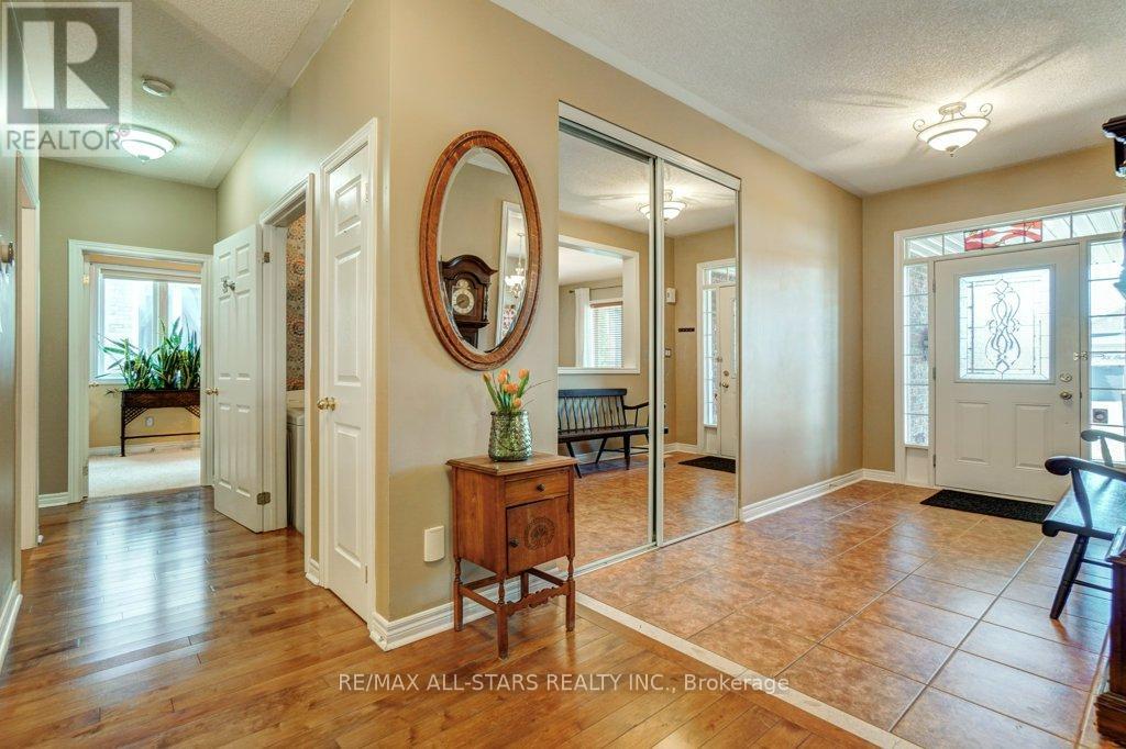 32 OAKSIDE DRIVE - 5