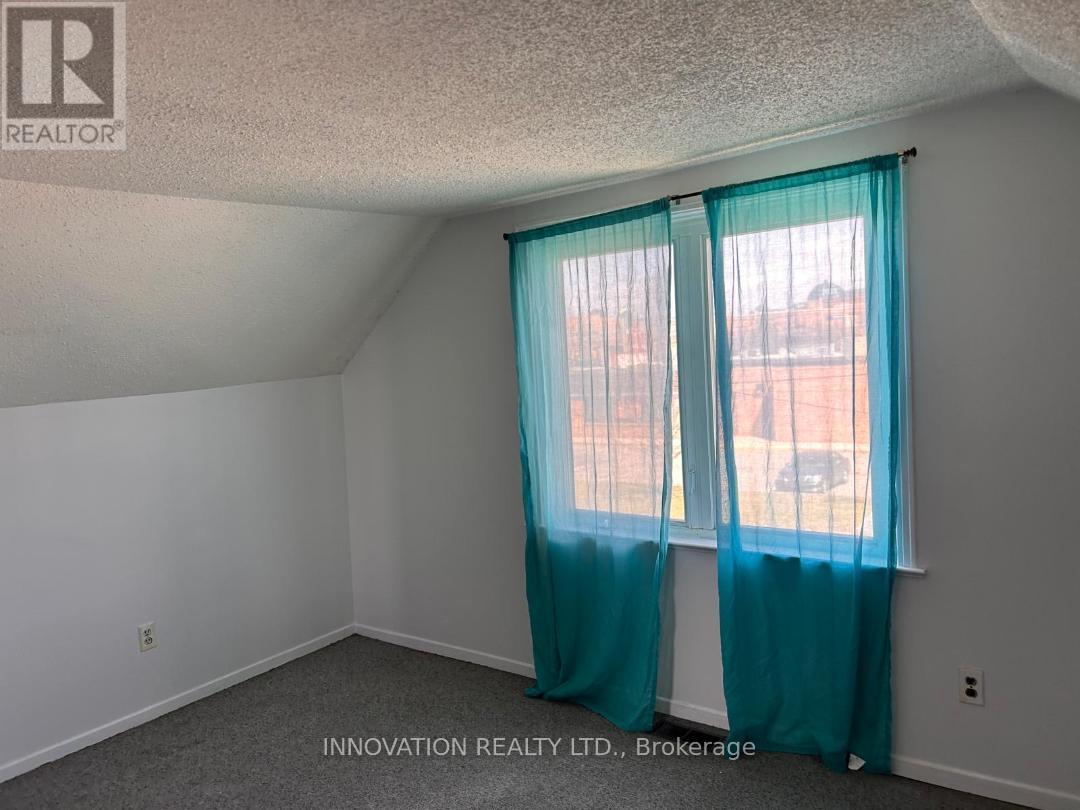 1146 GABRIEL STREET - 15