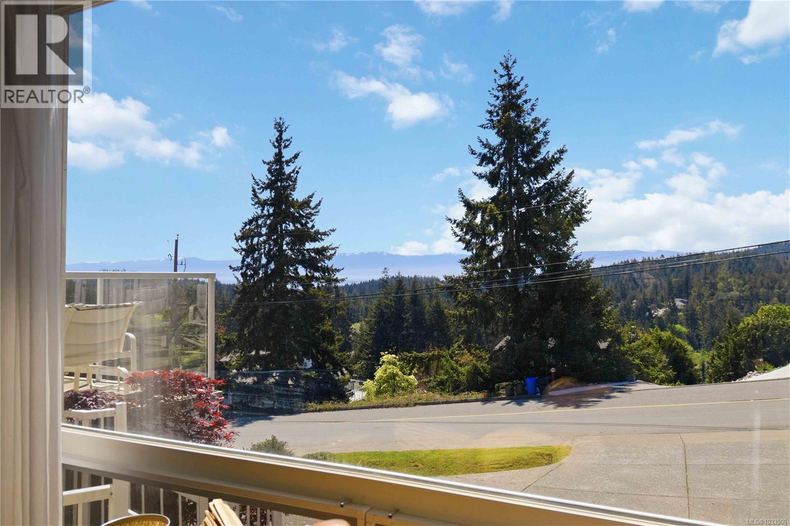 3533 Sunheights Dr - Image 3