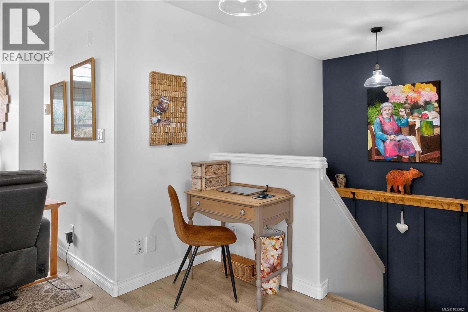 6162 Sayward Rd - 31