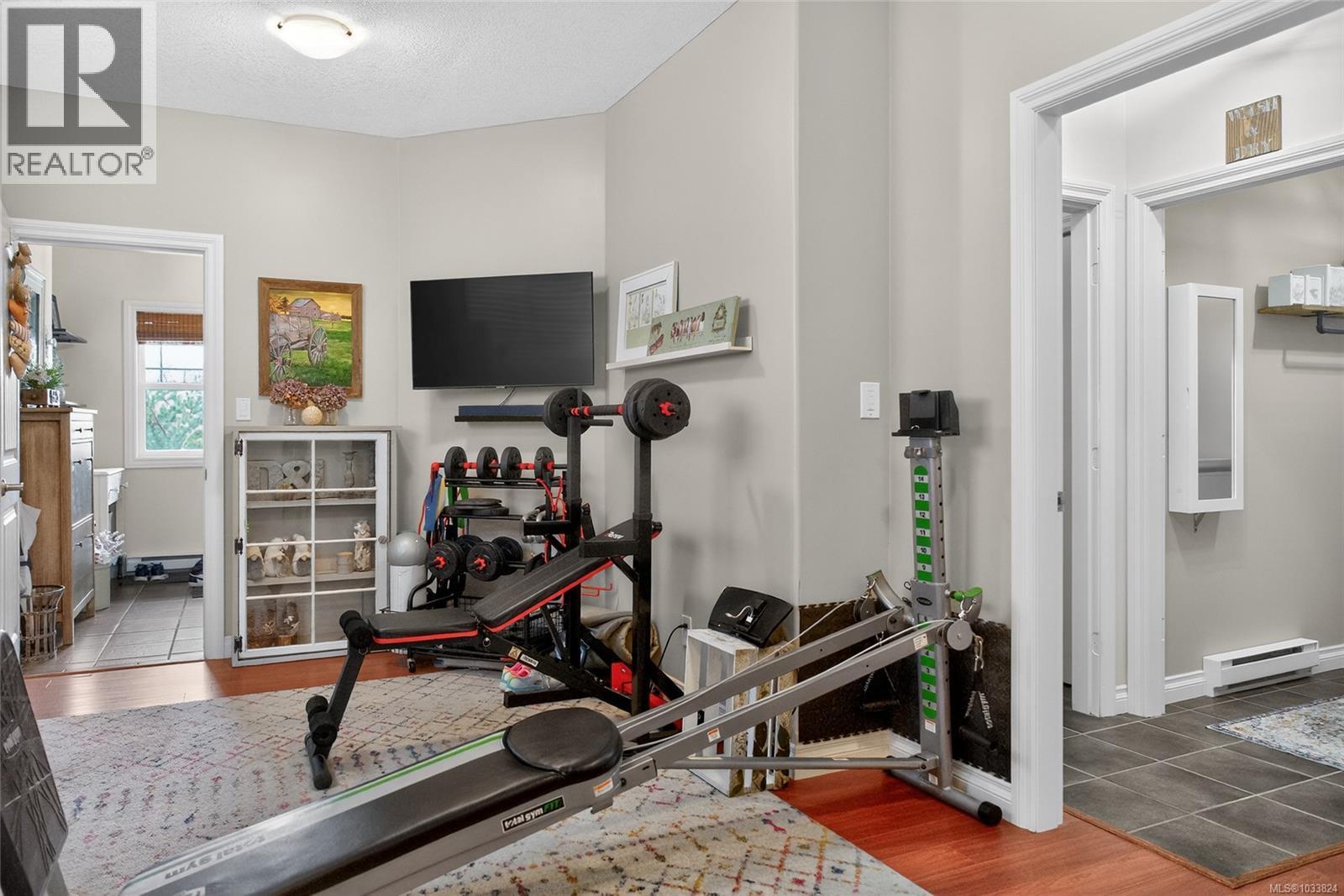 6162 Sayward Rd - 33