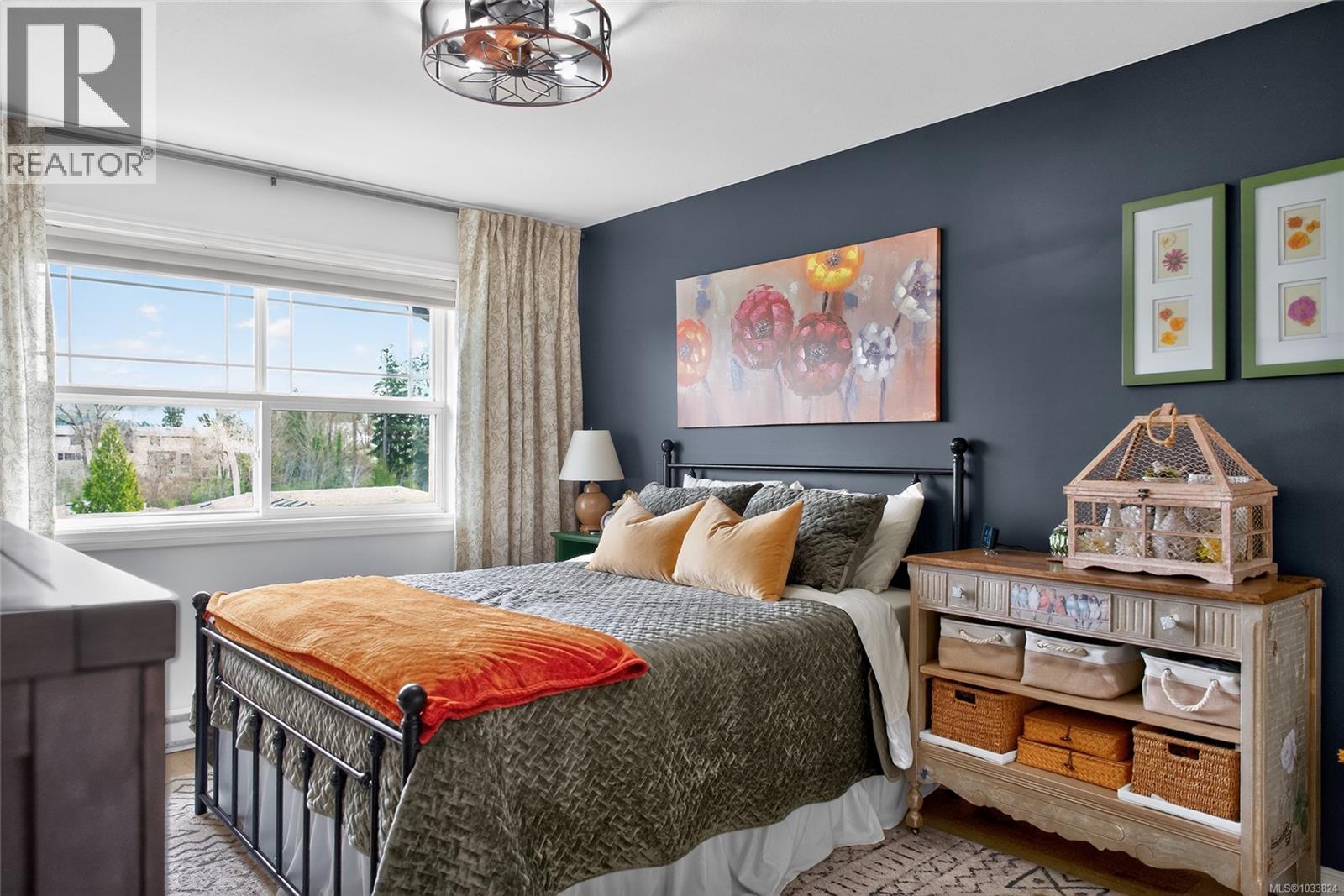 6162 Sayward Rd - 5