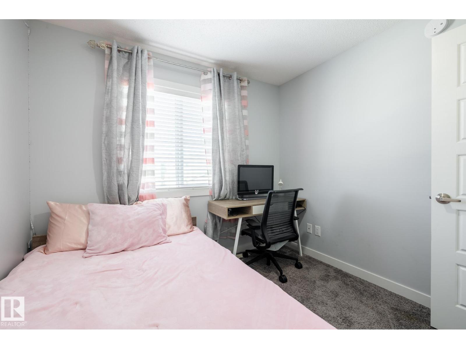 17721 64A ST NW, Edmonton