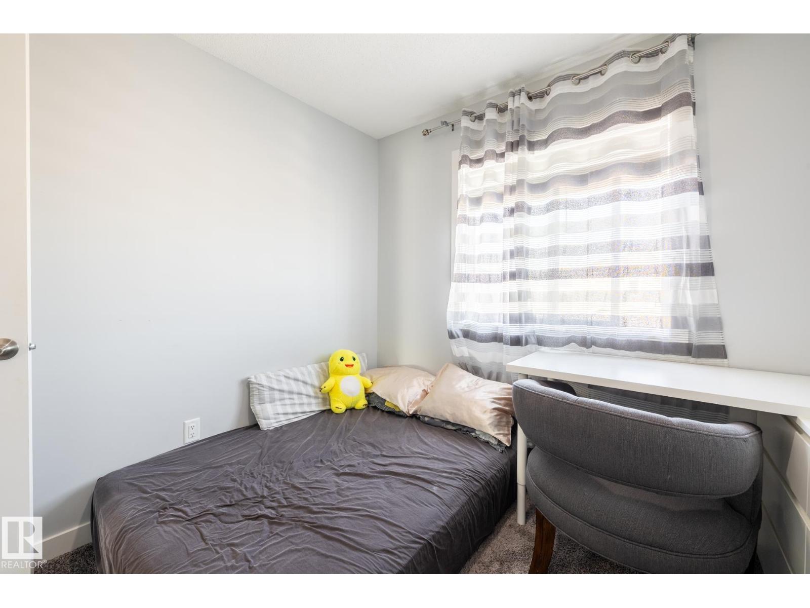 17721 64A ST NW, Edmonton